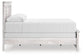 Makidern Queen Panel Bed